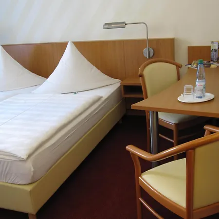 Der Kleine Nachbar 3*